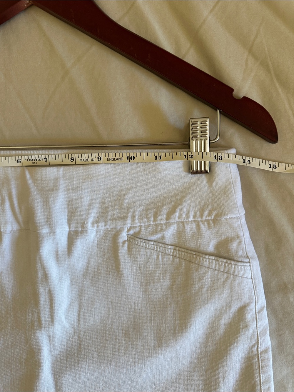 Attyre White Mini Skirt with Front Pocket Detail - Picture 4 of 6